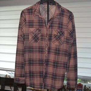 Pre-owned Como Vintage pink and black plaid flannel shirt for women Size XL.